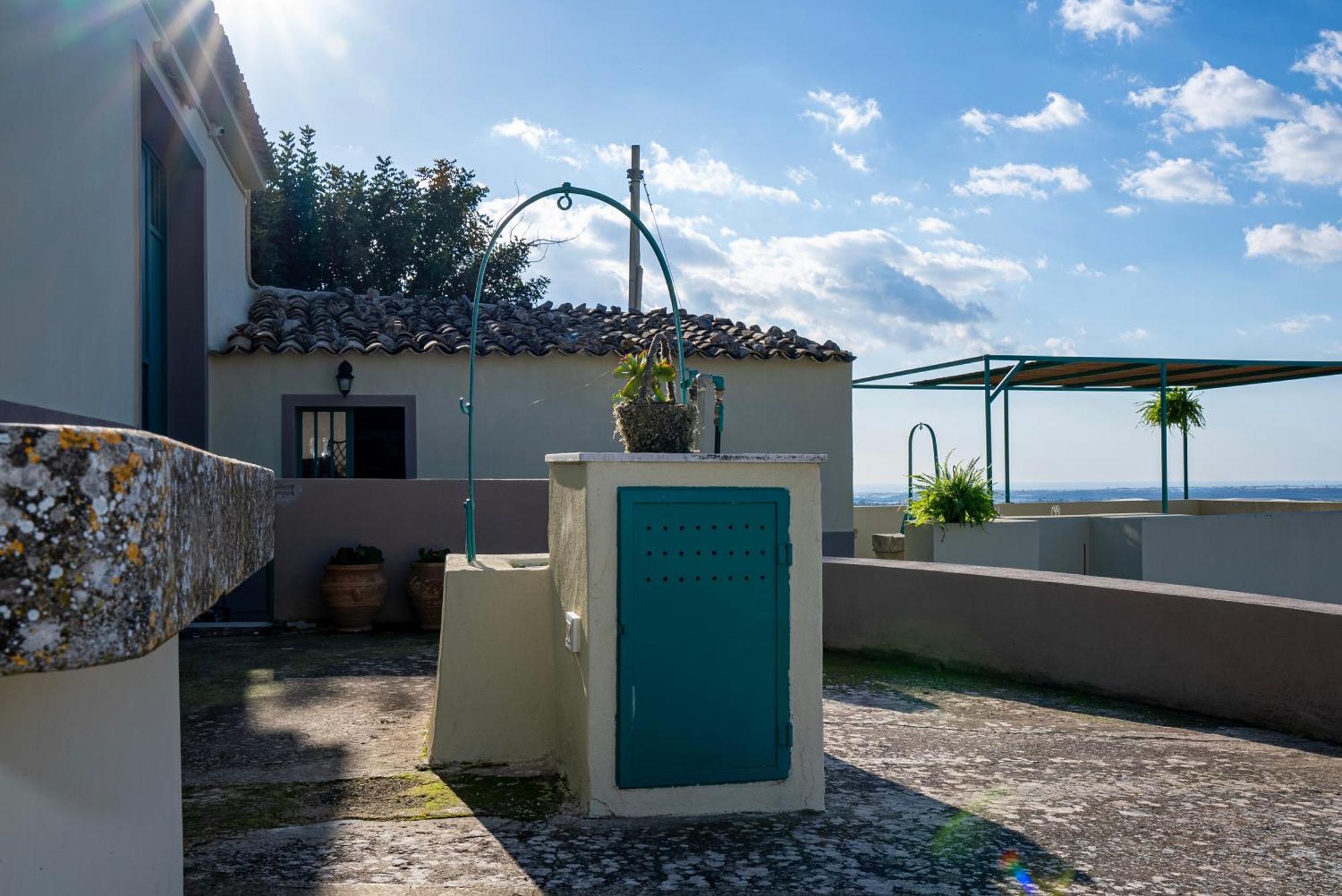 La Dimora Delle Coste Apartment Comiso Luaran gambar